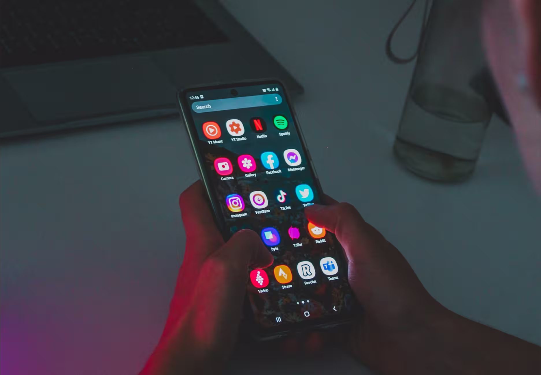 the smartphone used for the dive shop marketing